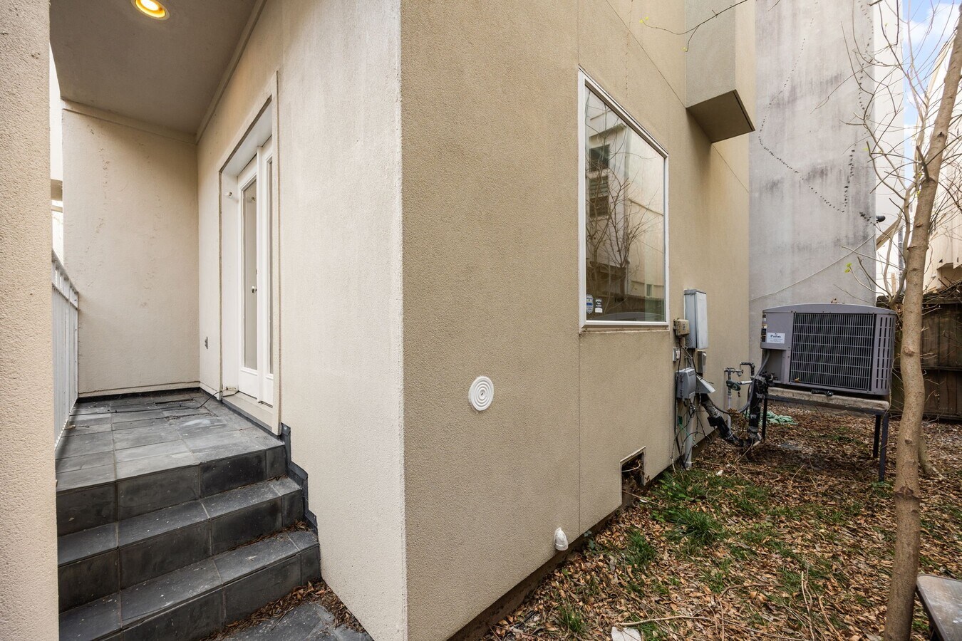 Photo - 5632 Kiam St