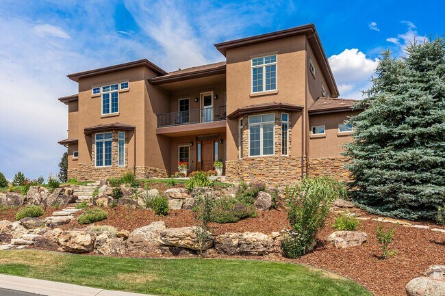 Photo - Beautiful Home on Golf Course!