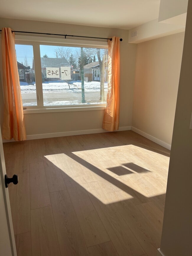 Building Photo - 345 Springfield Rd Unit 1