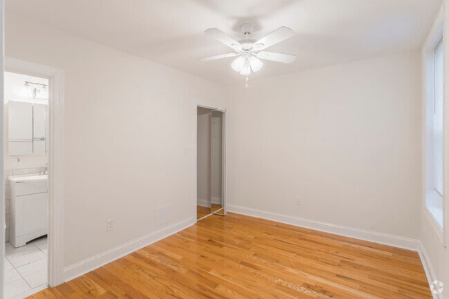 Photo - Lanier Apartments