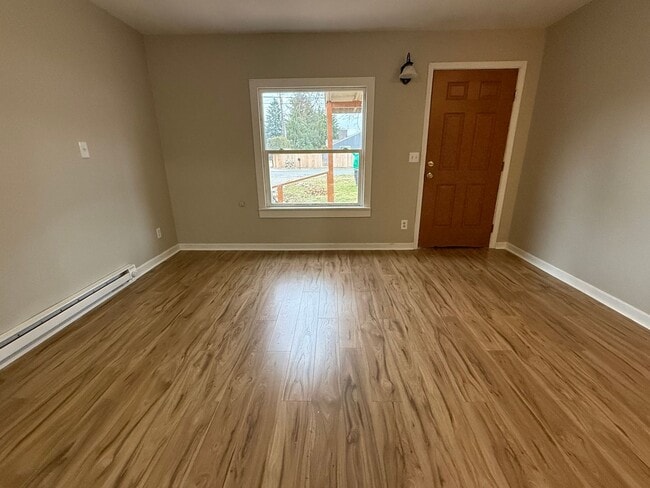 Building Photo - Now renting 2 bedroom House