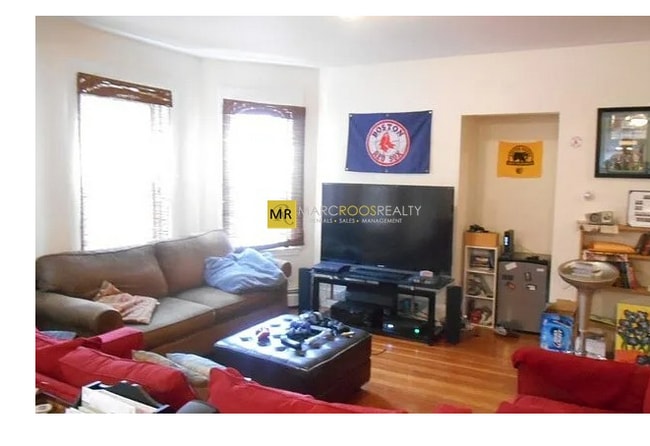 Photo - 505 Washington St Unit 2