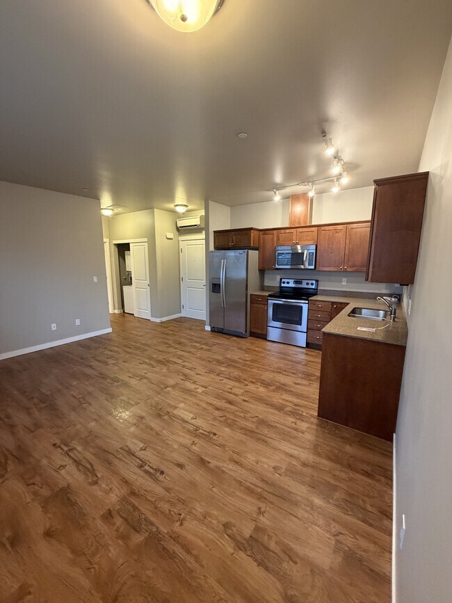 Photo - 8872 Depot Rd