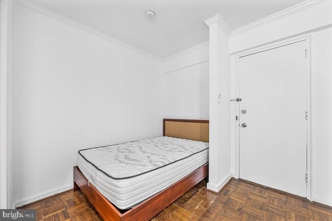 Photo - 2130 N St NW Unit 104