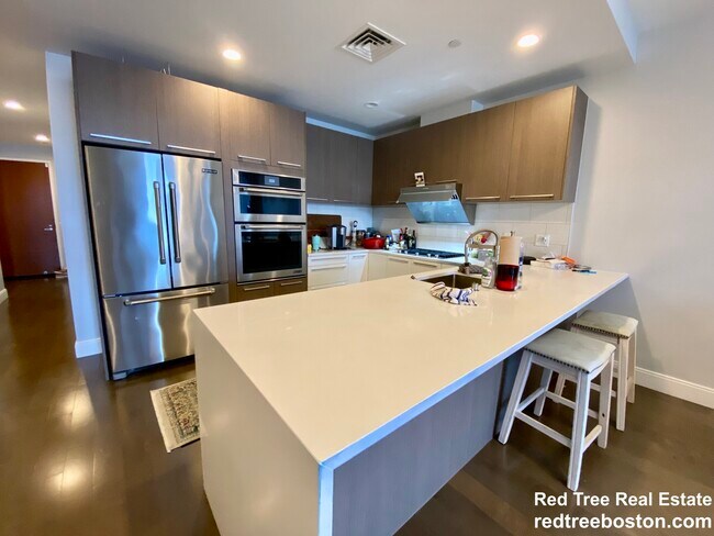 Building Photo - 150 Dorchester Ave Unit 612 Rental