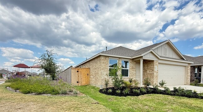 Building Photo - 29030 Grazing Plns Ln