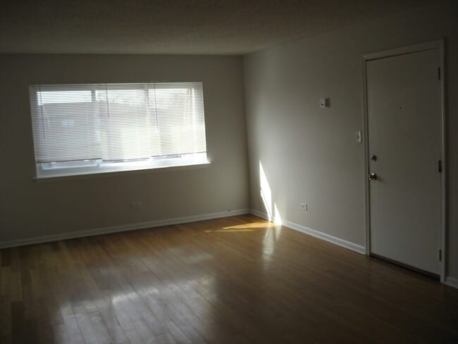 Photo - 1424 Carol Ct Unit 3A