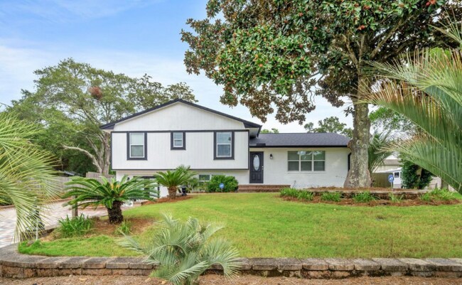 Photo - 536 Benning Dr