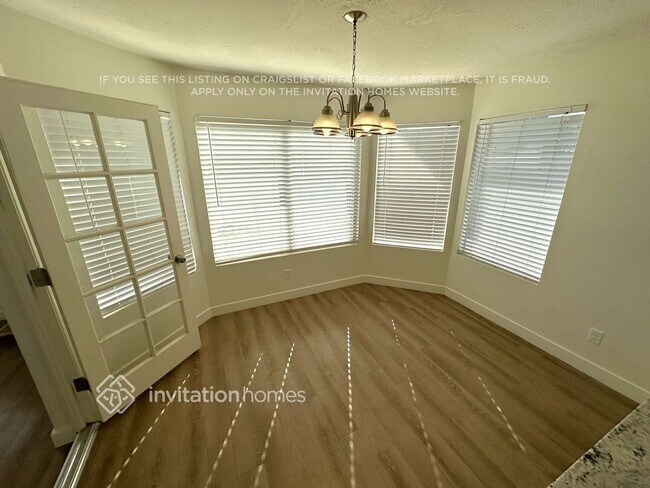 Photo - 2053 W Rockwell Dr