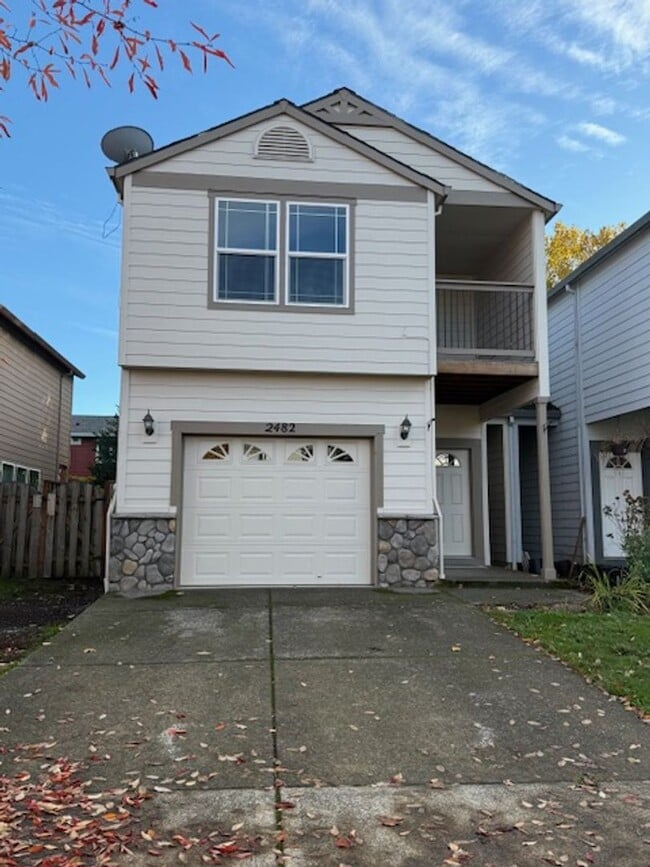 Photo - 3 Bedroom 2.5 Bath Forest Grove OR