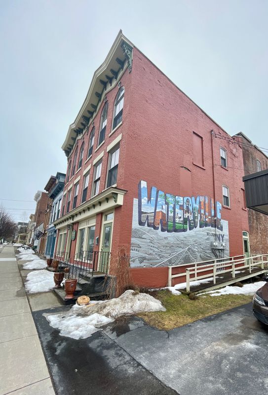 Photo - 122 E Main St