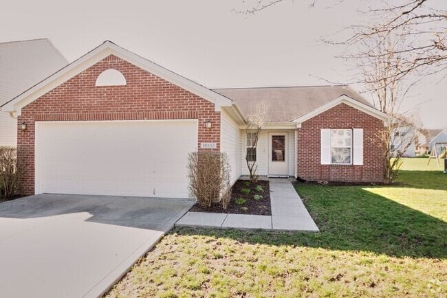 Building Photo - Brownsburg Schools and a Fenced In Backyard!! Rental