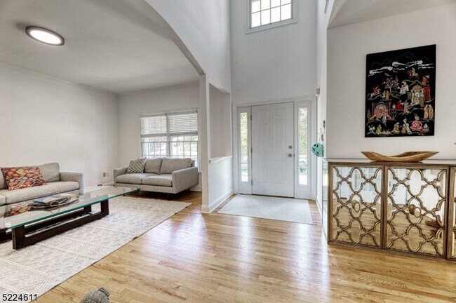 Photo - 204 Lorraine Ave