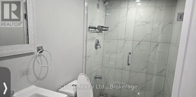 Photo - 5 Chesterwood Cres