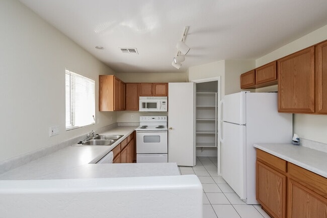 Photo - 12921 N 127th Ln