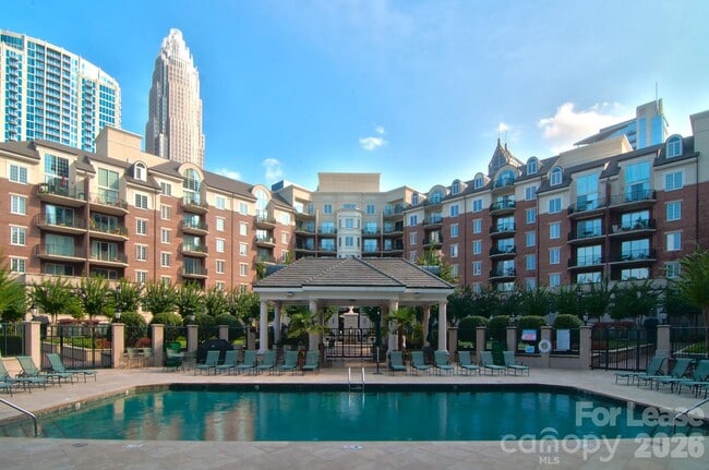 300 W 5th St Unit 521