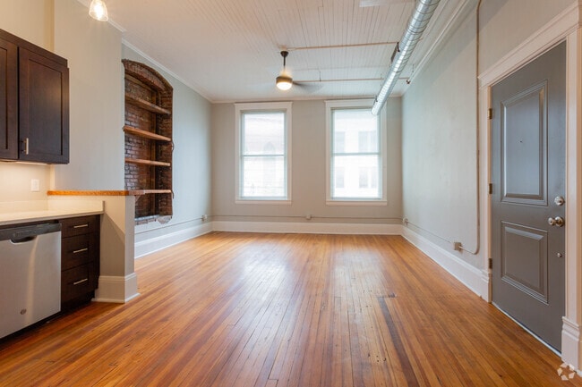 2BR, 2BA_1100SF - The Wood Building