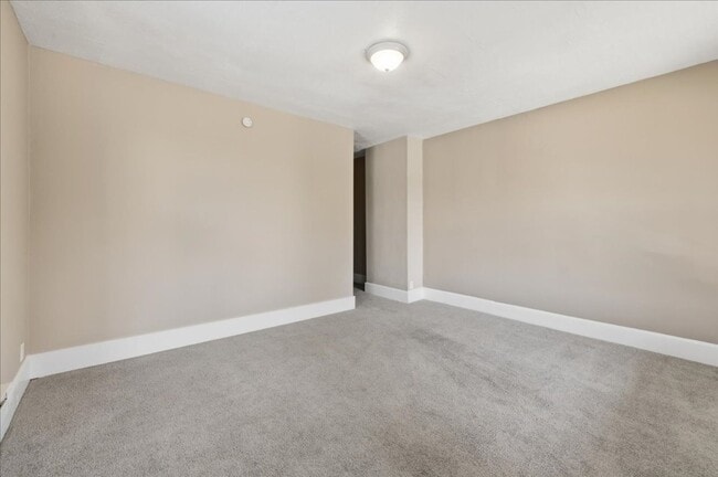 Photo - 4114 E Washington St