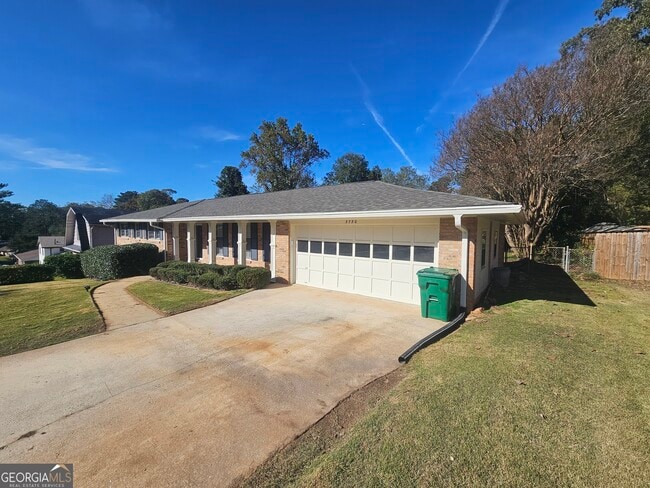 Photo - 3750 Citation Dr