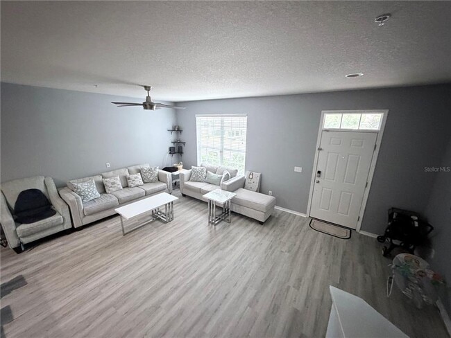 Photo - 1807 Grand Rue Dr
