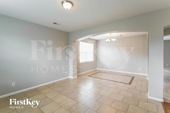 Photo - 113 Summer View Rd