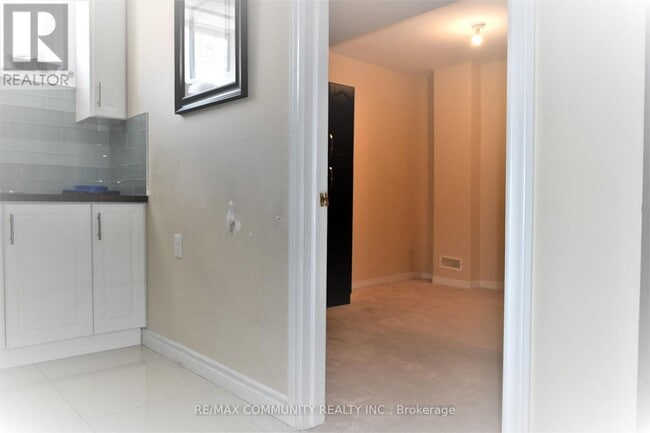 Photo - 23 Penndutch Cir