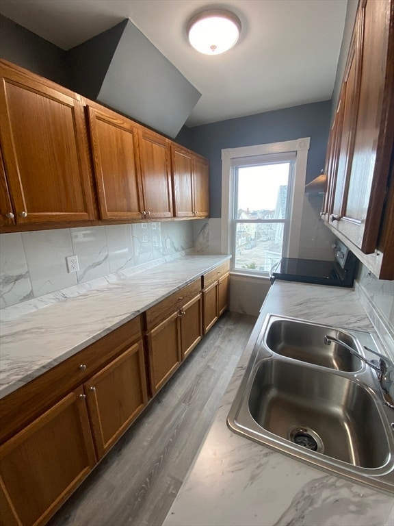 Photo - 530 Bolton St Unit 3