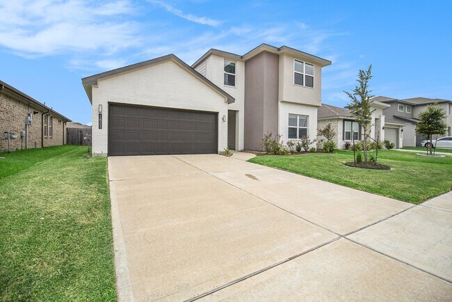 Photo - 1823 William Scott St