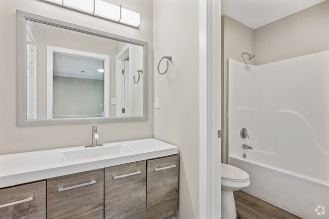 1BR, 1.5BA Loft - 750SF - Morgen Primary Bathroom