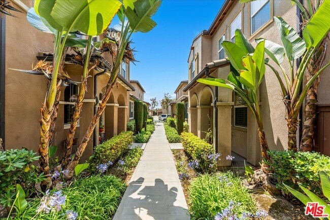 Photo - 3653 Medici Ln