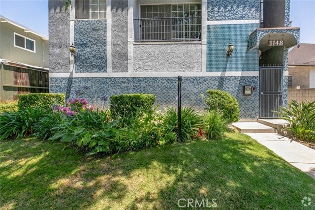 Building Photo - 1148 San Rafael Ave Unit 6 Rental