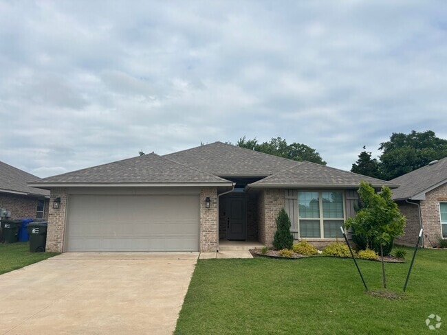 Building Photo - Wonderful 3 Bed 2 Bath Home in Norman