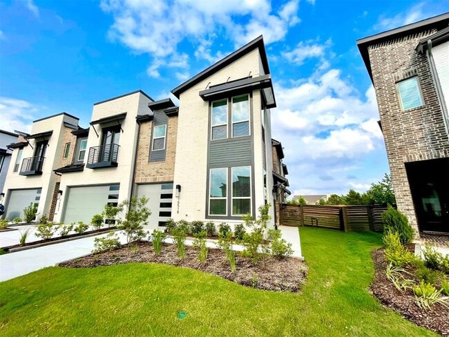 Photo - 16518 Amber Patina Ln Condo
