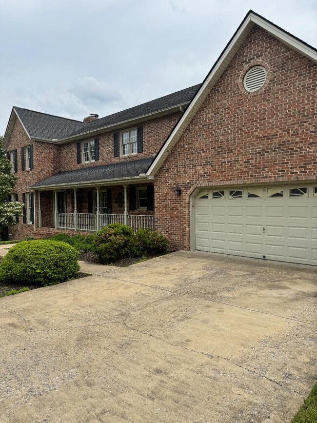 Building Photo - 3507 Bondwood Cir Rental