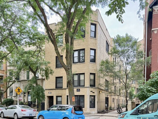 Photo - 707 W Roscoe St Unit J07P