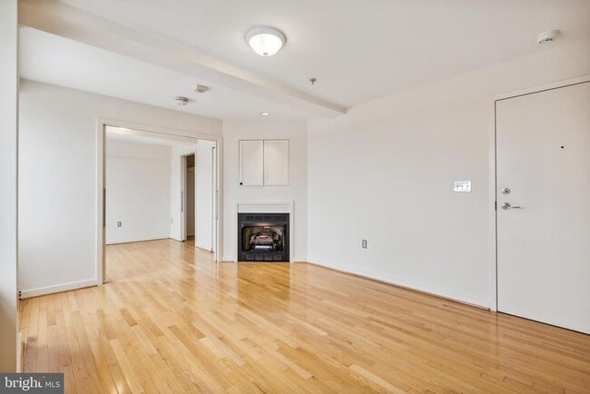 Photo - 815 King St Unit 6C