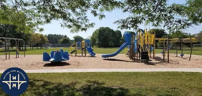 Photo - W163N11528 Windsor Ct Unidad A