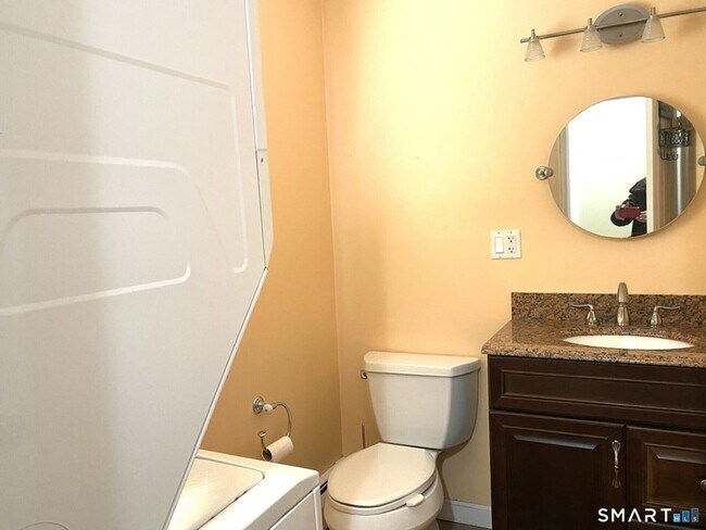 Photo - 31 Locust Cir