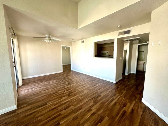 Photo - 8101 W Flamingo Rd