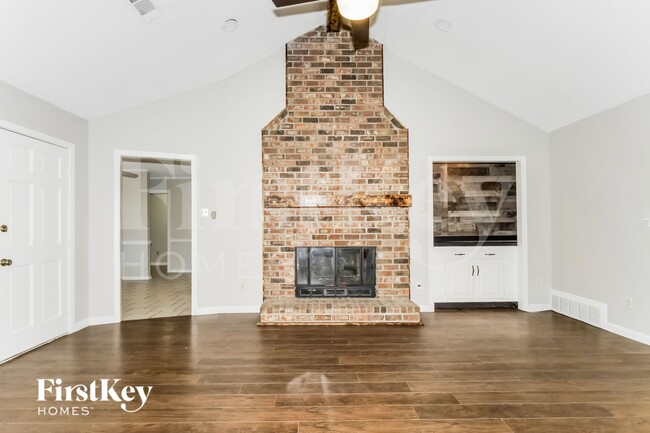 Photo - 9460 Woodcutter Ln