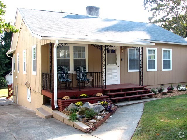 Building Photo - 354 Frasier St SE Rental