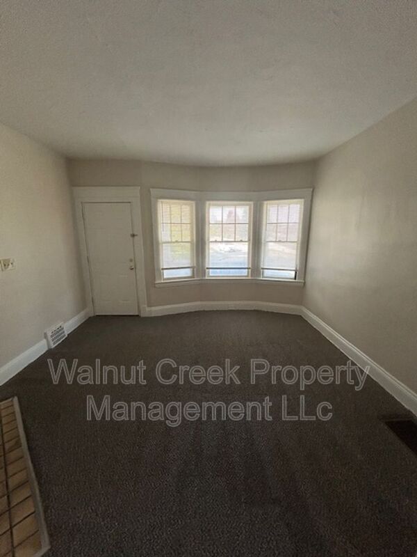 3153 W 112th St Condo Unit 3153 Right Condo for Rent in Cleveland, OH