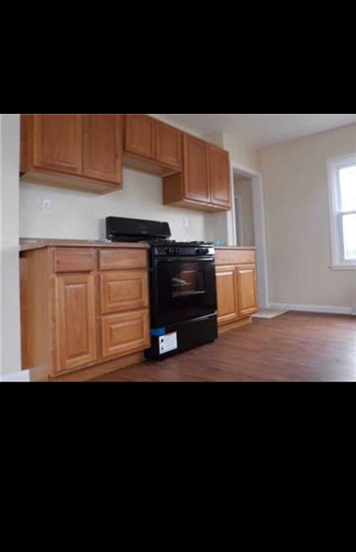 Photo - 1220 Linden St
