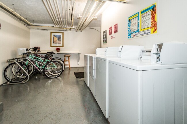 Photo - Garwood Gardens Apartments