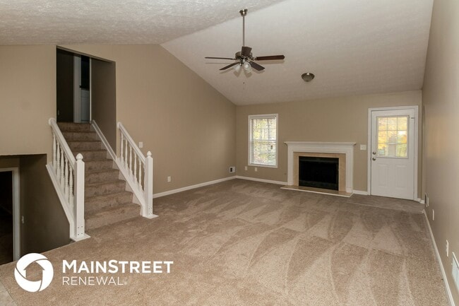 Photo - 127 Kingswood Dr