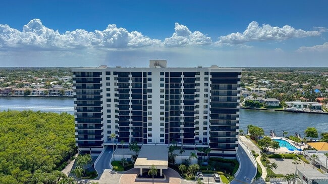 Building Photo - 3420 S Ocean Blvd Unit 7O