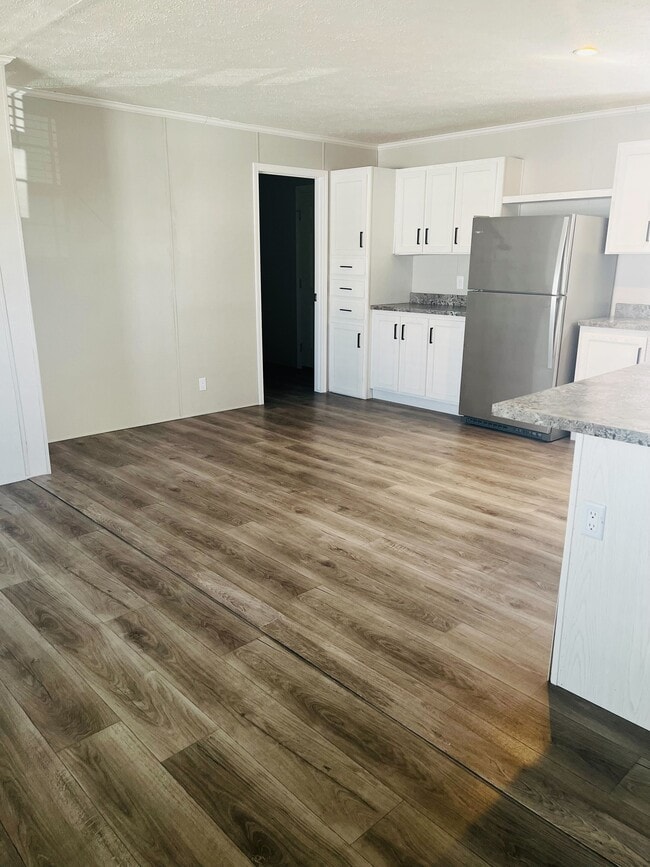 Photo - 69 Ashley Cir