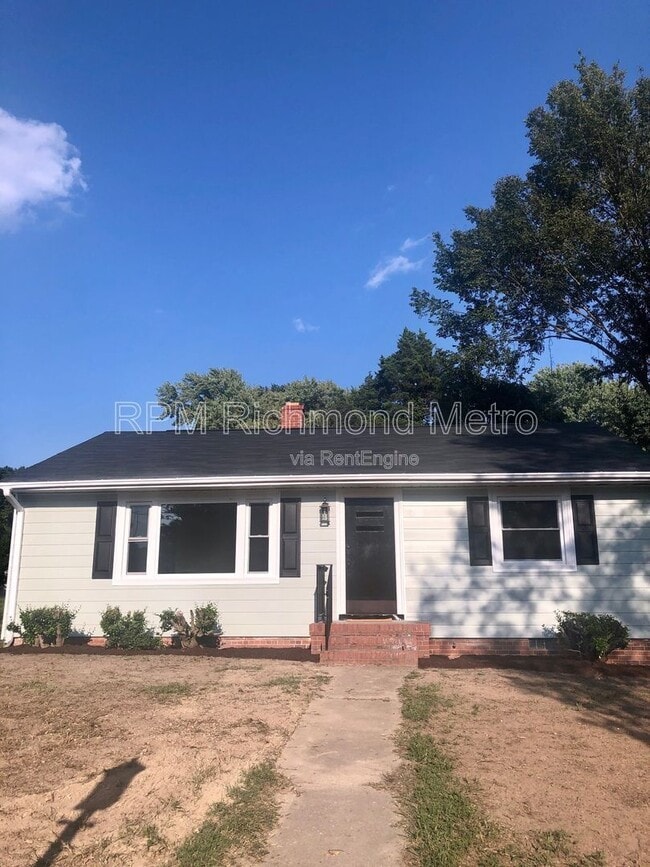 Photo - 5901 Bonneau Rd House
