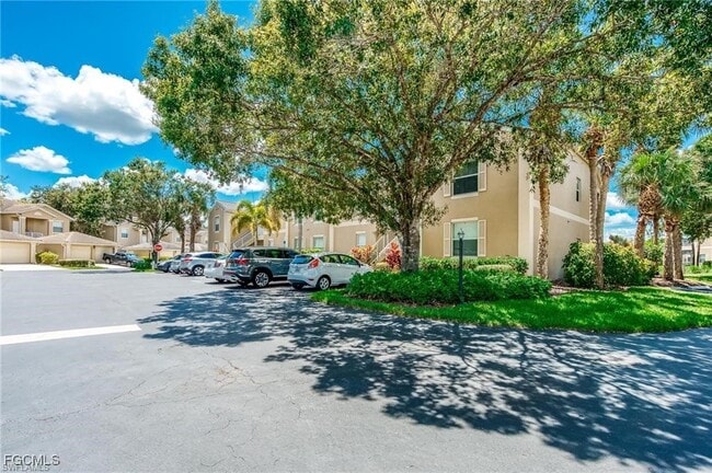 Photo - 12081 Summergate Cir Unit 104