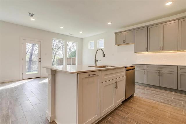 Photo - 4524 Hogan's Alley Dr